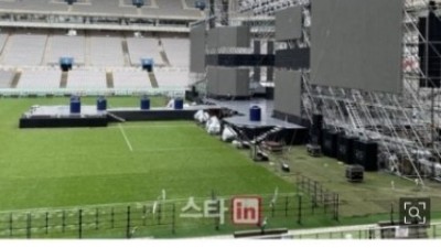상암 하이브리드 잔디 훼손 후 복구 예정